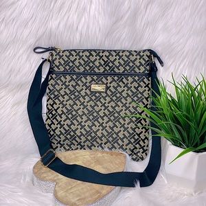 NWT Tommy Hilfiger Crossbody Black Alpaca Purse